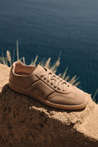 Men's beige suede DBS Oly sneaker - Santoni - editorial