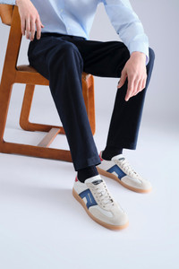 DBS Oly sneaker da uomo in pelle e suede rosso, blu e beige - Santoni - editorial