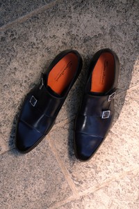 Men&rsquo;s polished blue leather double monk straps shoe - Santoni - editorial