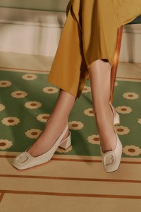 Slingback tacco medio da donna in pelle bianca - Santoni - editorial