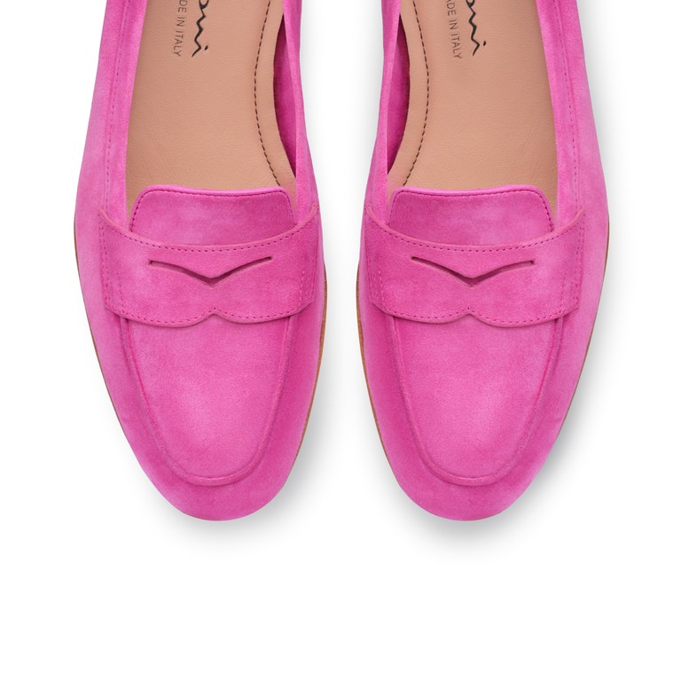 Women's pink suede Carla penny loafer