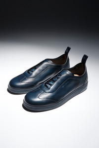 Men's blue leather sneaker - Santoni - editorial