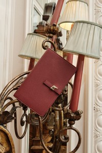 Red tumbled leather document holder - Santoni - editorial