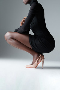 Rosafarbene Slingbacks für Damen aus Lackleder mit hohem Absatz - Santoni - editorial