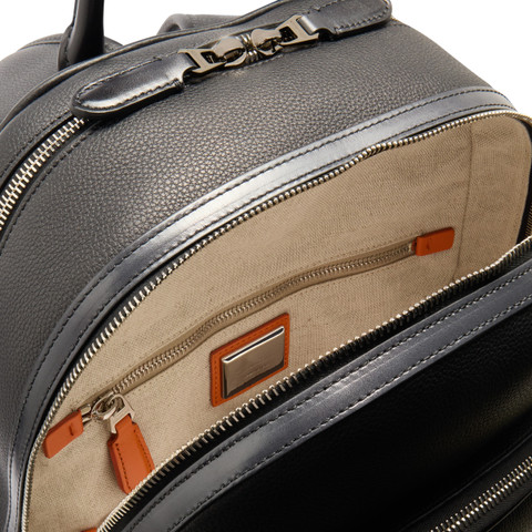 Schwarzer Rucksack aus getrommeltem Leder - Santoni - 3