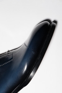 Men's blue leather Meraviglia Collection Oxford shoe - Santoni - editorial
