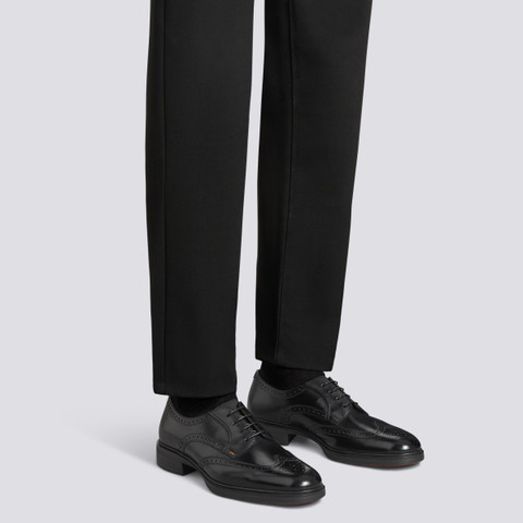 メンズ レザー Easy ブローグシューズ ブラック | Santoni Shoes